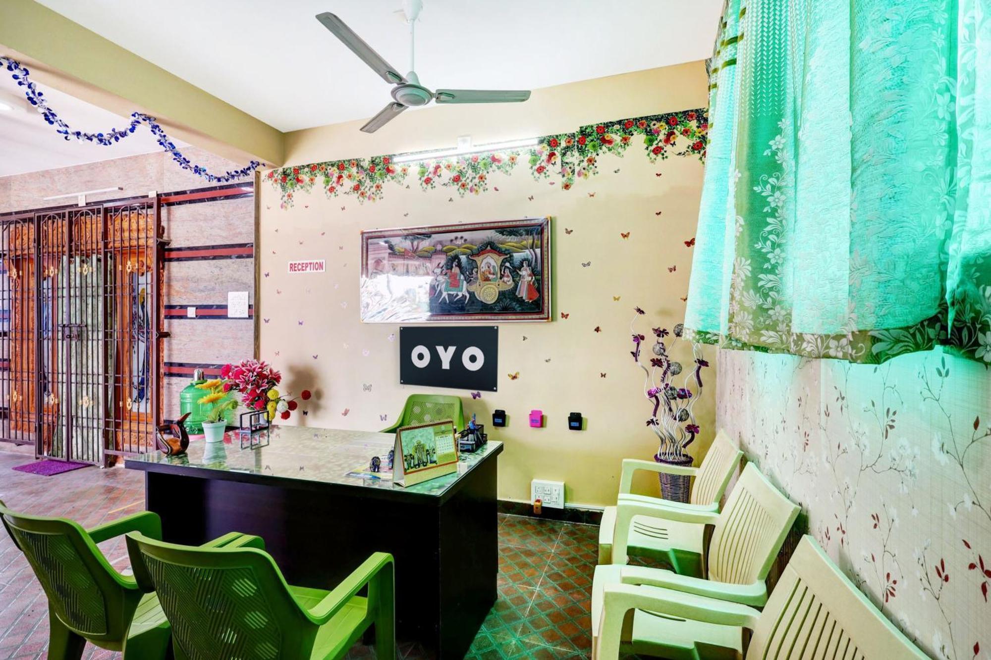 Sri Sakthi Home Stay - Beyond The Expectations- 10 To 15 Minutes Drive From Railway Station And Bus Station Тирупати Экстерьер фото